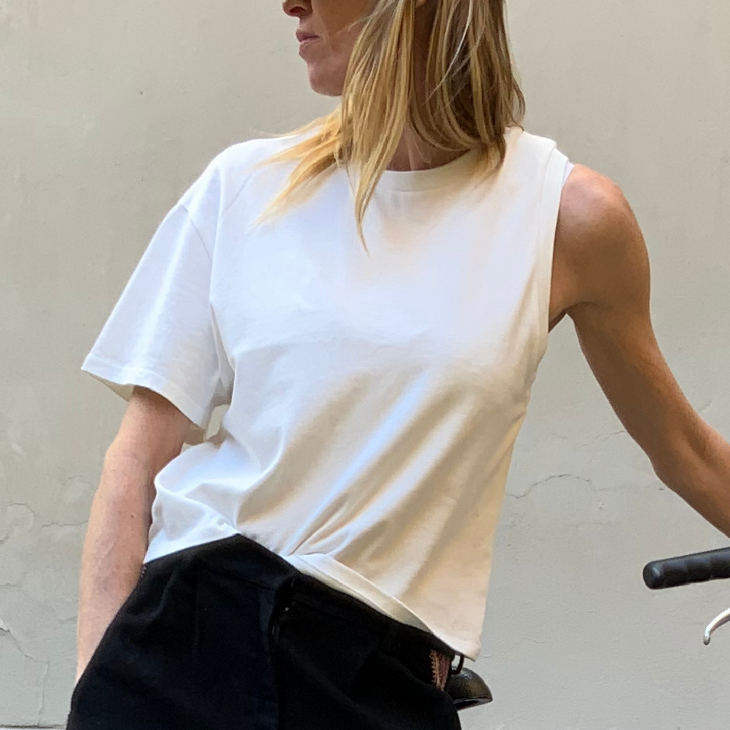 Asymmetric tshirt